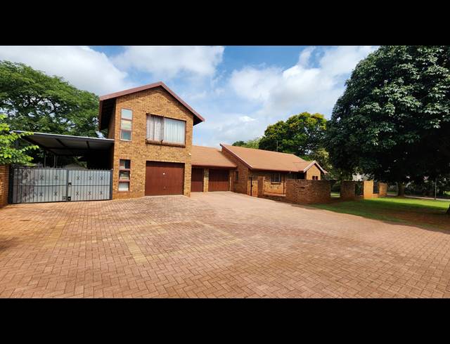 5 BEDROOM HOUSE SOLD IN MONTANA PARK